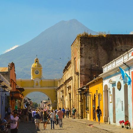 Ave Del Paraiso Guest House Antigua Bagian luar foto