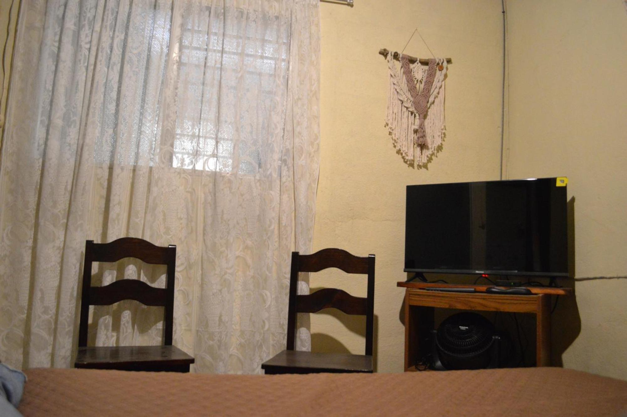Ave Del Paraiso Guest House Antigua Bagian luar foto